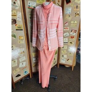 VTG Coral 3 pc Leisure Suit Womens Polyester Pants Jacket & Top